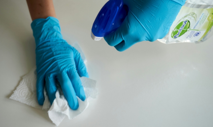 園児の安全に配慮した清掃