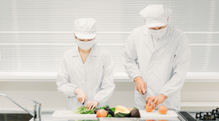 園児の健康を守る、厨房・給食室の専門清掃サービス